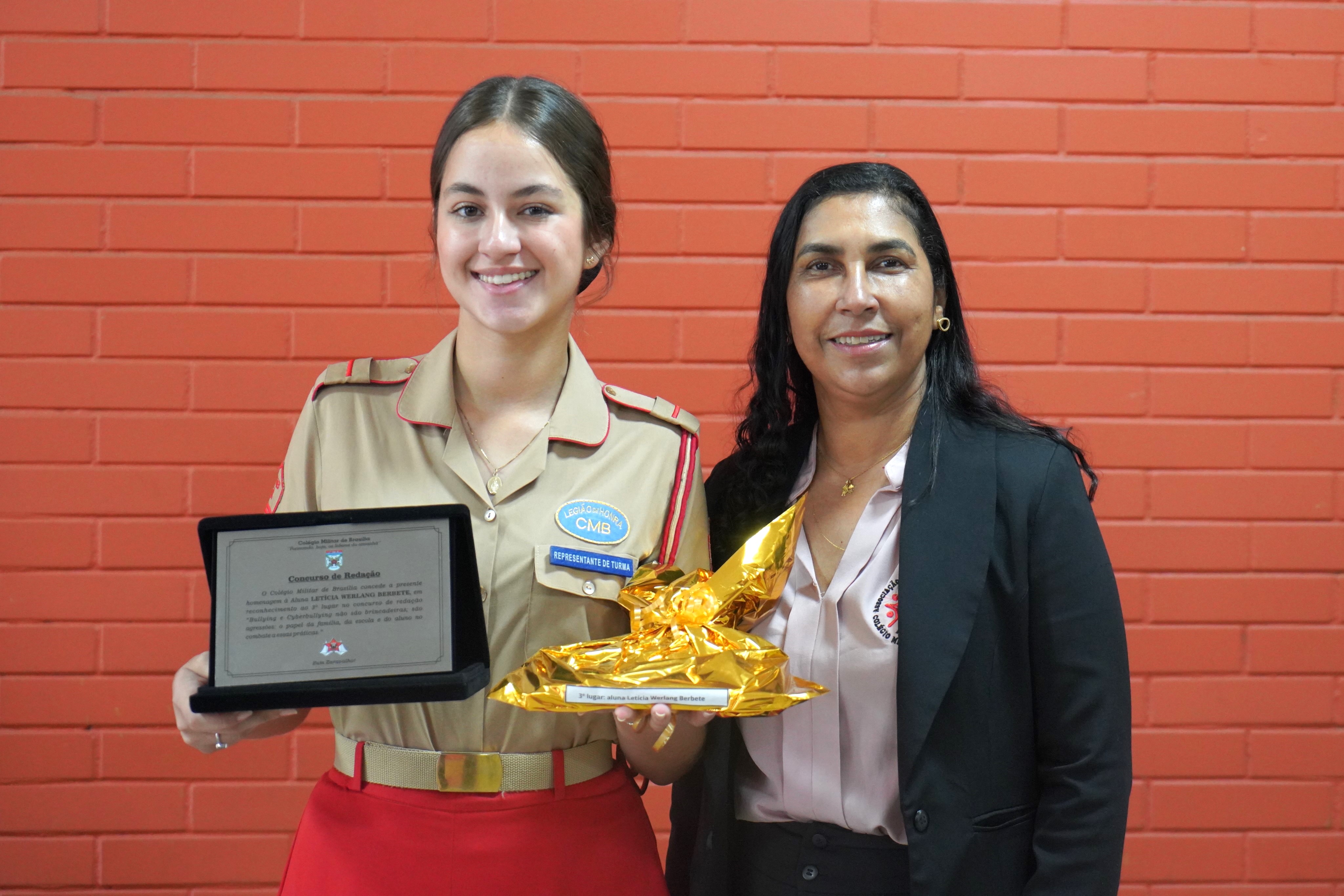 3º_lugar_-_Combate_ao_Bullying_Al_Letícia_Werlang.JPG